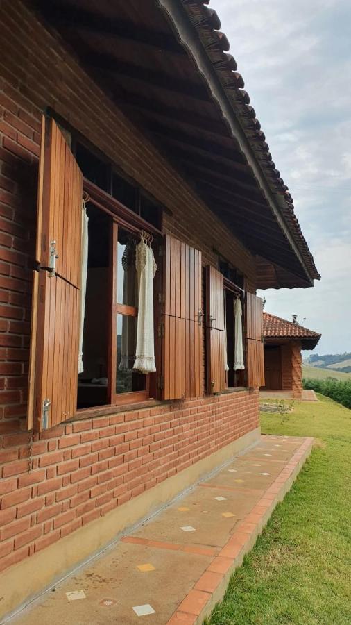 Cachoeira dos Luis Bueno Brandão Exterior foto
