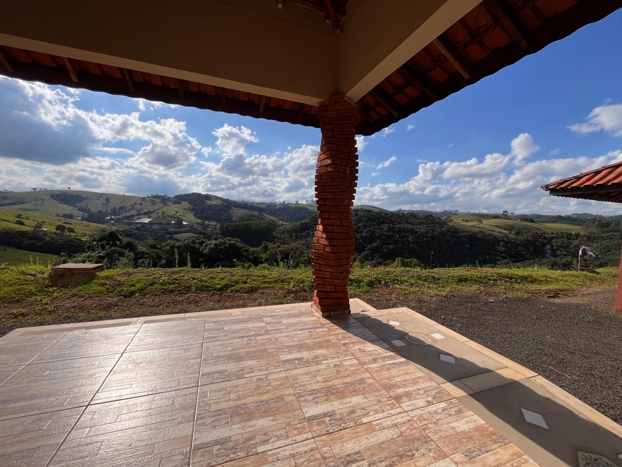 Cachoeira dos Luis Bueno Brandão Quarto foto